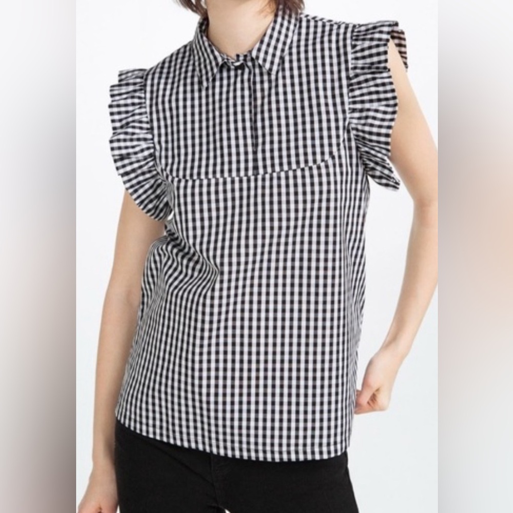 ZARA Gingham style blouse